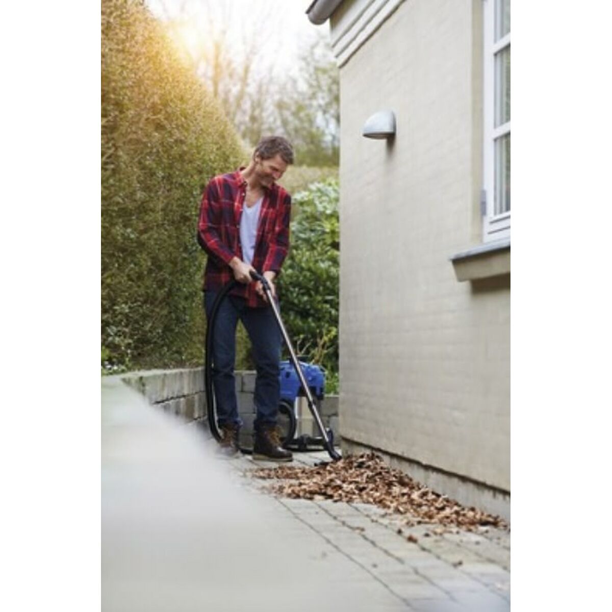 Aspirador Nilfisk MULTI Azul 1200 W 11 S0464045_10