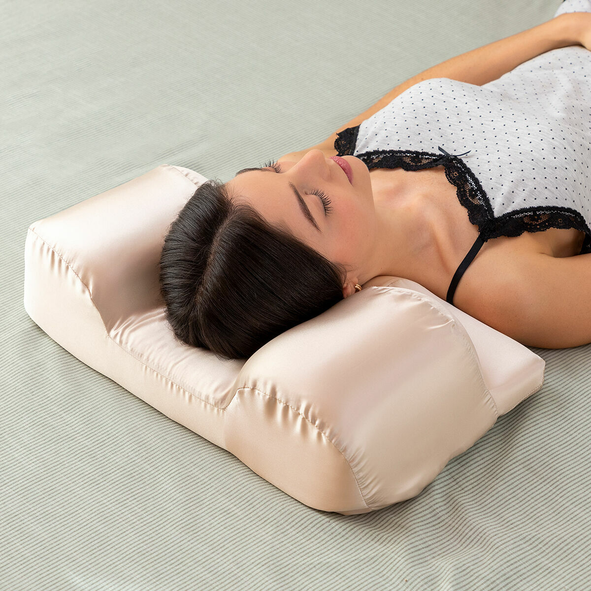 Almohada Cervical Antiarrugas con Funda de Satén Youthlow InnovaGoods 1 V0103849_0