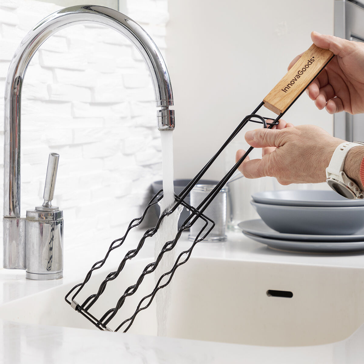 Parrilla de Barbacoa para Salchichas Sosket InnovaGoods 8 V0103473_7